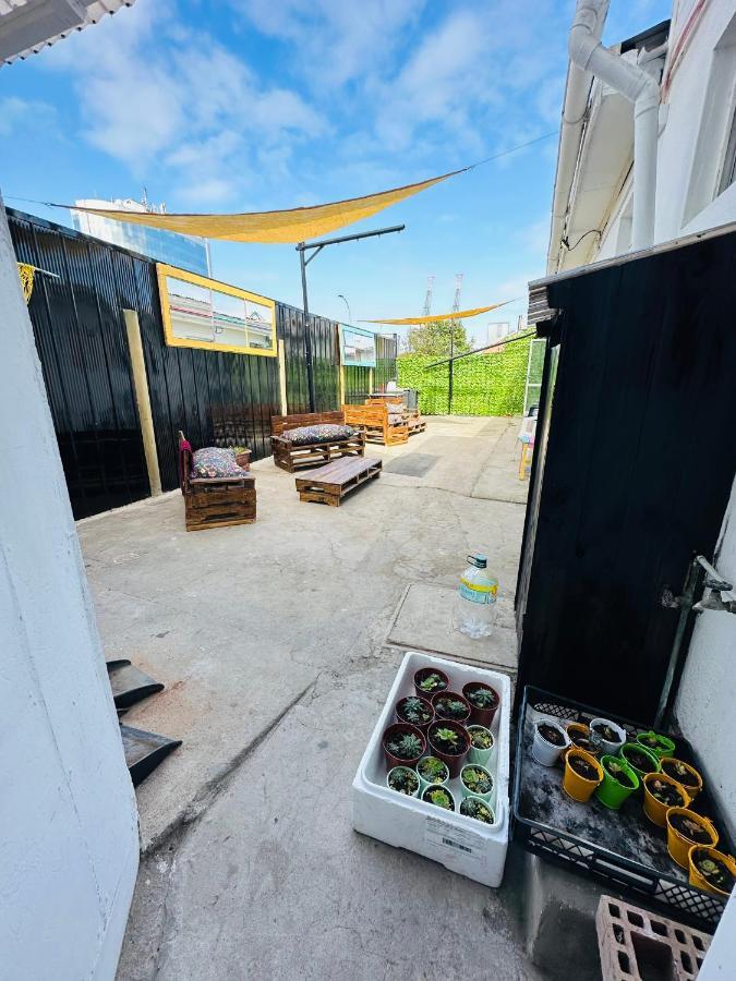 Hostal 3 Norte サンアントニオ エクステリア 写真