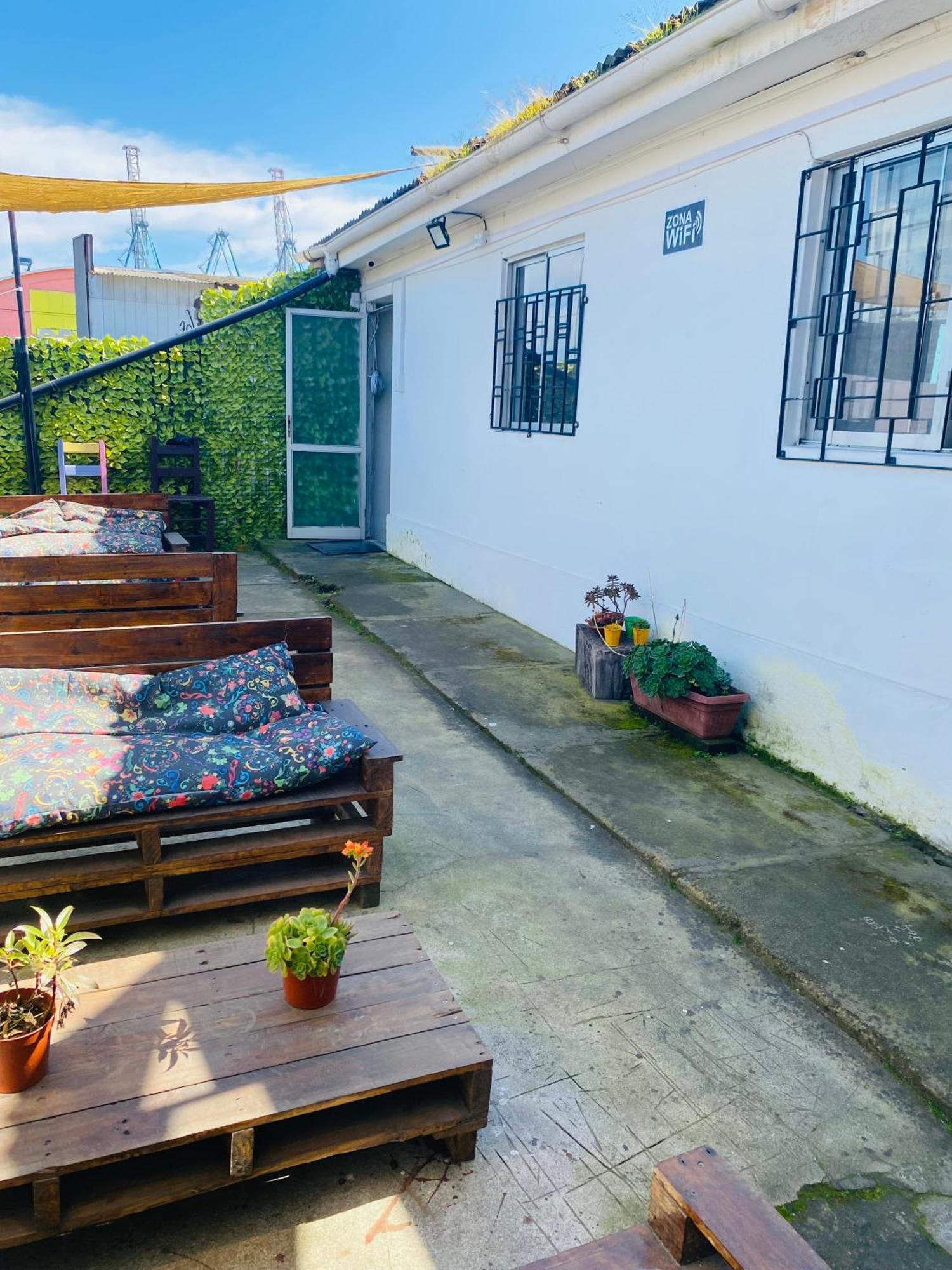 Hostal 3 Norte サンアントニオ エクステリア 写真
